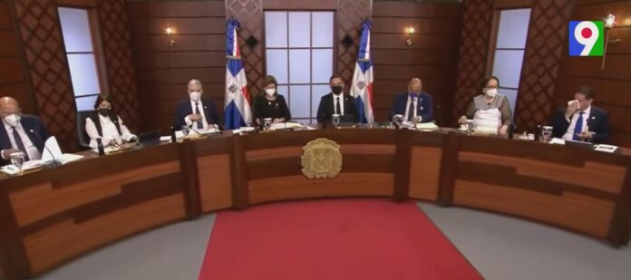 115-Aspirantes-5-Puestos-Elección-de-jueces-para-el-Tribunal-Constitucional-en-2023 115 Aspirantes, 5 Puestos: Elección de jueces para el Tribunal Constitucional en 2023