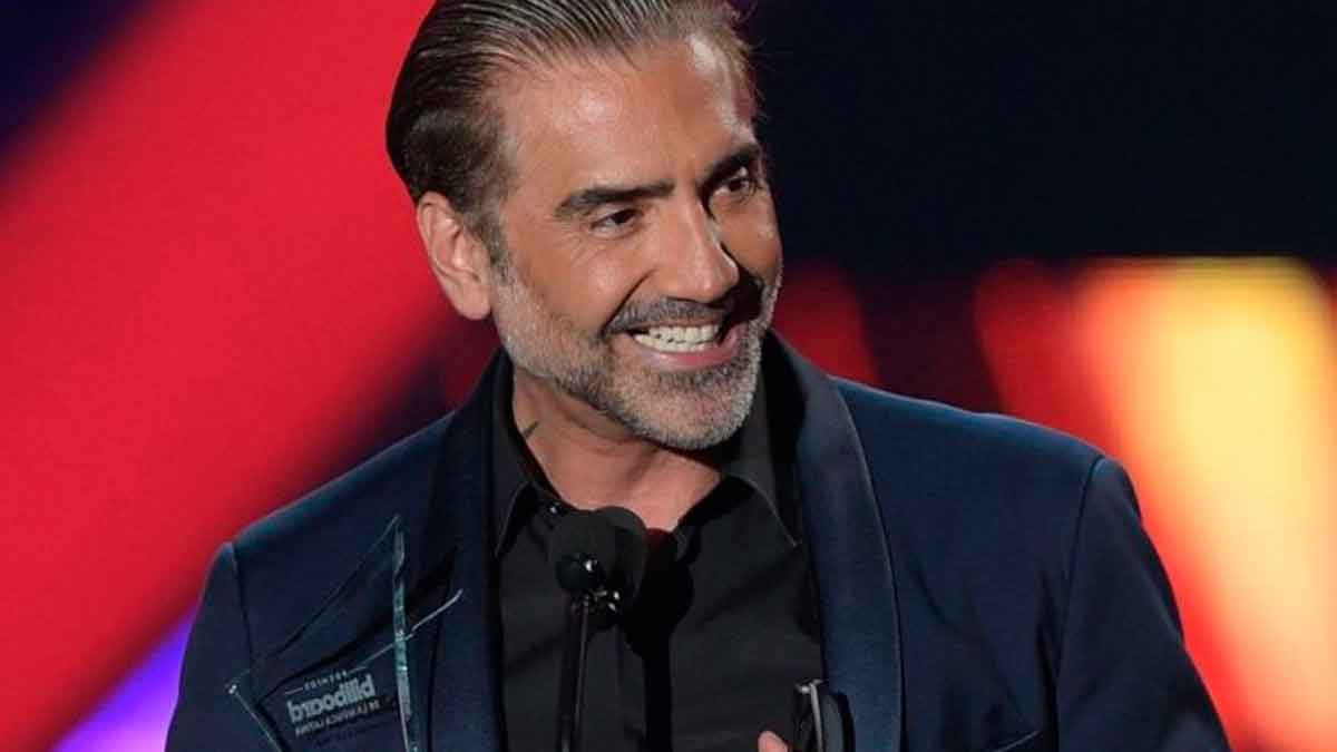 n6 Alejandro Fernández