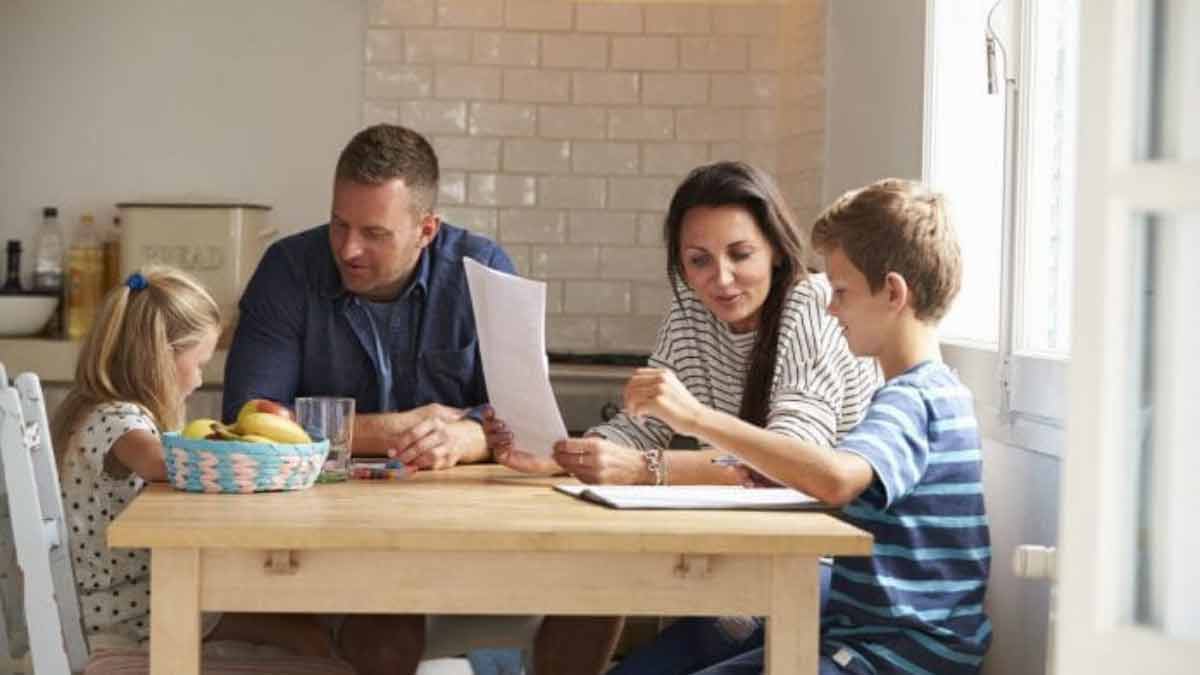 Ayuda a tus hijos a ser más productivos estudiando en casa niños
