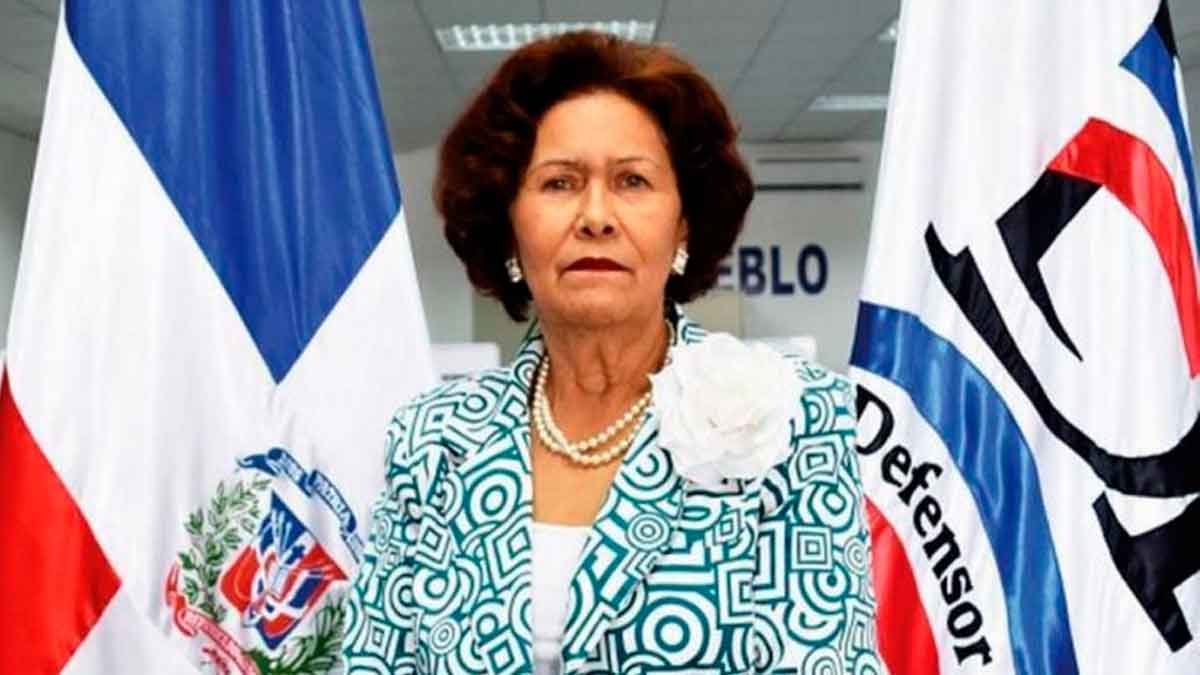 humo Defensora del pueblo