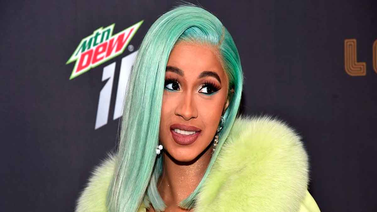 cantante Cardi B