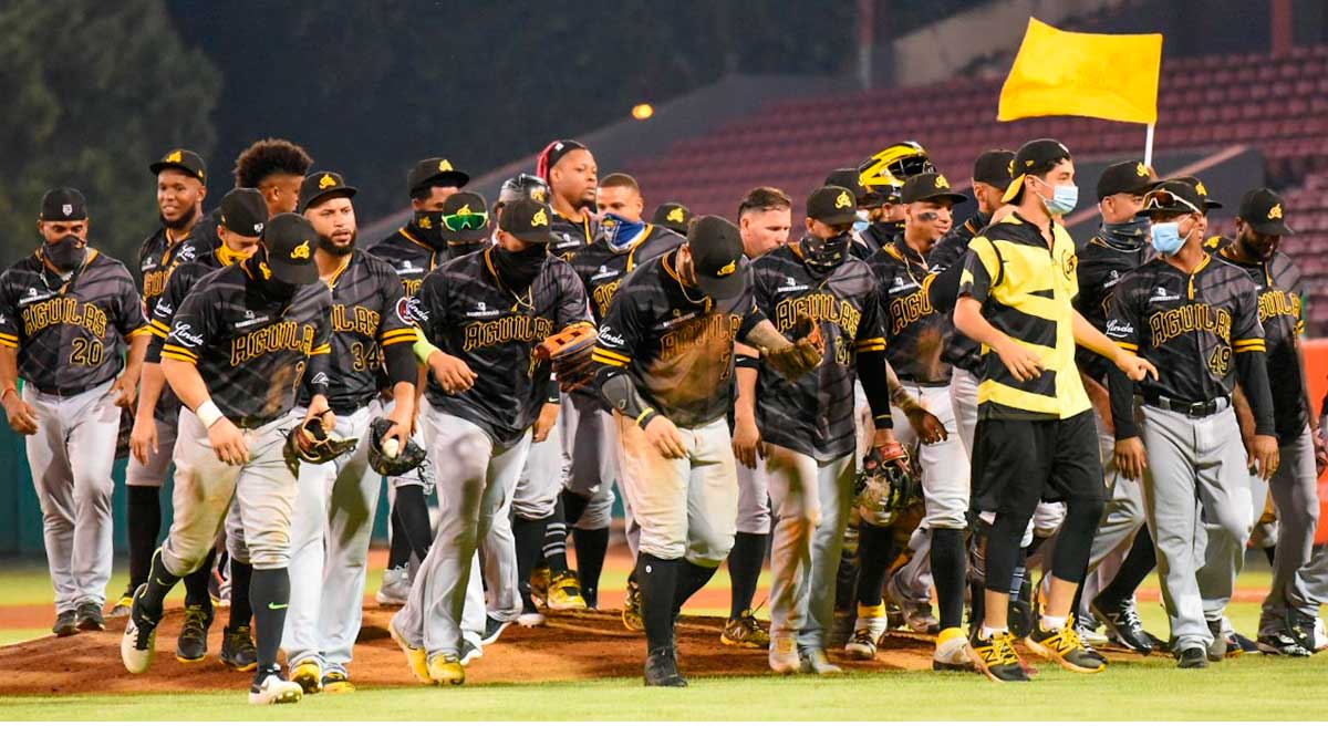 Aguilas-cibaeñas-campeones Las Águilas campeonas, conquistan título 22 y empatan al Licey de nuevo