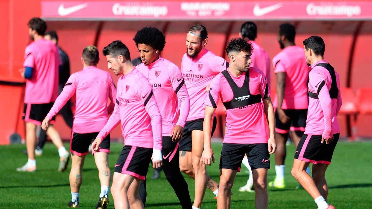 El-Sevilla-recibe-al-Borussia-Dortmund-con-un-ojo-en-Haaland El Sevilla recibe al Borussia Dortmund