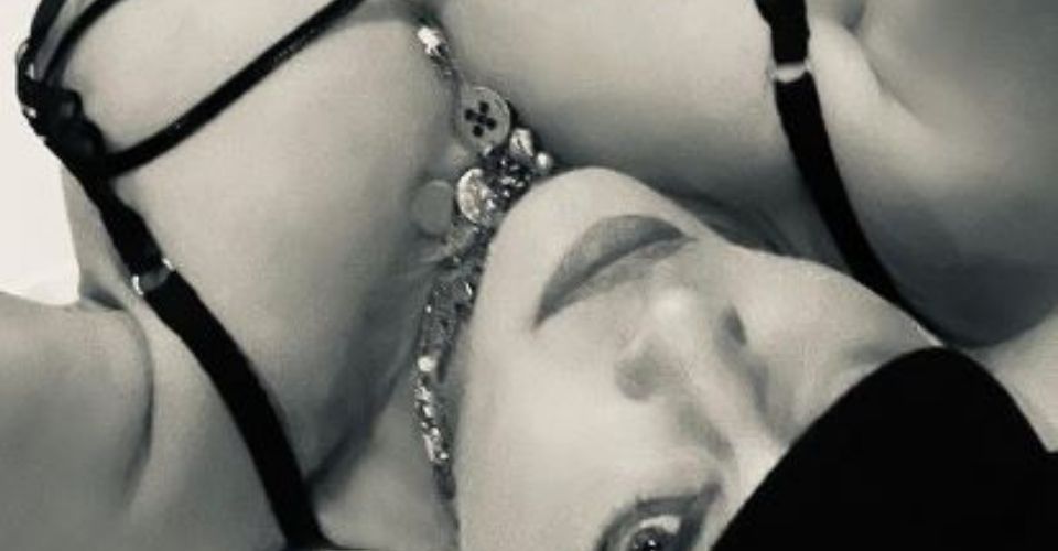 Color visión Destacada (1) Madonna