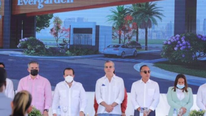 Luis Abinader - Destacada Color Visión Abinader habla de los apagones