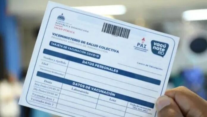 Tarjeta de Vacunación - Destacada Color Visión Tarjeta de vacunación