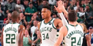 Doble doble de Antetokounmpo la noche de apertura de los Bucks