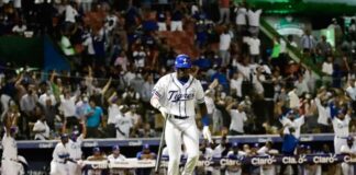 Mauricio y Valdéz dan triunfo a los Tigres del Licey en el inicio del torneo