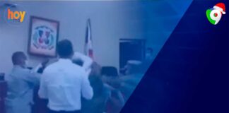 A los golpes se fueron durante un juicio en Bonao | Micky López con grillete en un resort| Hoy Mismo