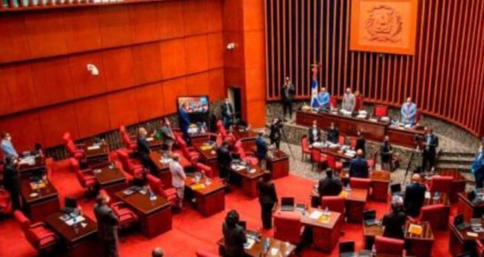 Senado Dominicano - colorvision y4 Legisladores en disputa por uso del barrilito