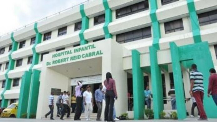 Casos de dengue de Hospital Robert Reid Cabral