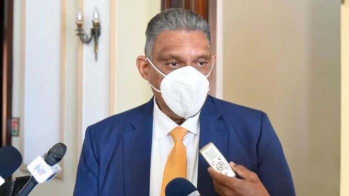 Ministro Chú Vásquez habla del tumbe de droga en Barahona
