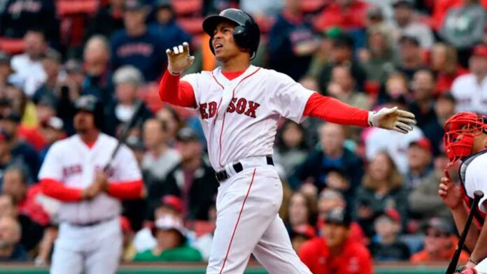 LUTO: Julio Lugo fue campeón con Los Medias Rojas y con Los Leones del Escogido