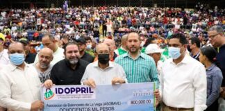 Con charlas de prevención y aporte de 800 mil pesos expresan apoyo a torneo de Baloncesto Superior 2021