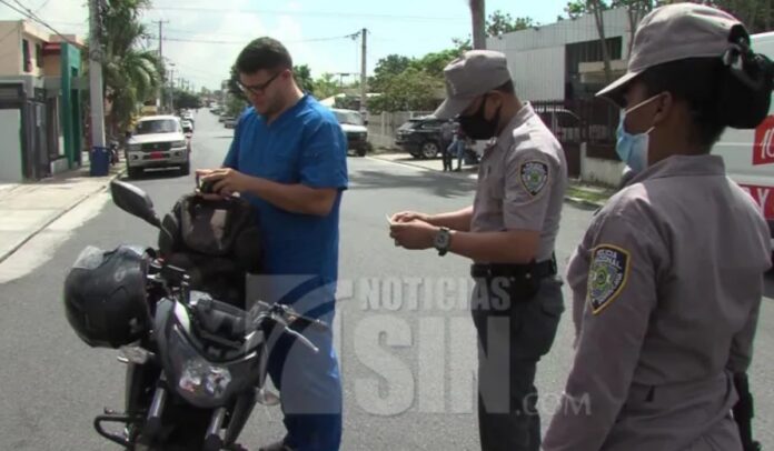 Opiniones retenes Opiniones divididas