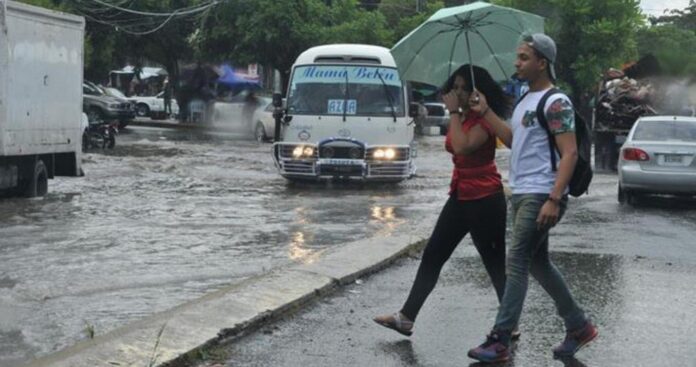 Aguaceros en República Dominicana -Color Visión Aguaceros en RD