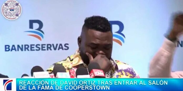 Big-Papi-llora-de-emoción-al-recordar-a-su-madre VIDEO: “Big Papi” llora de emoción al recordar a su madre: “Si mami estuviera aquí estaría bailando”