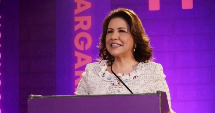 Margarita Cedeño -Color Visión Margarita Cedeño