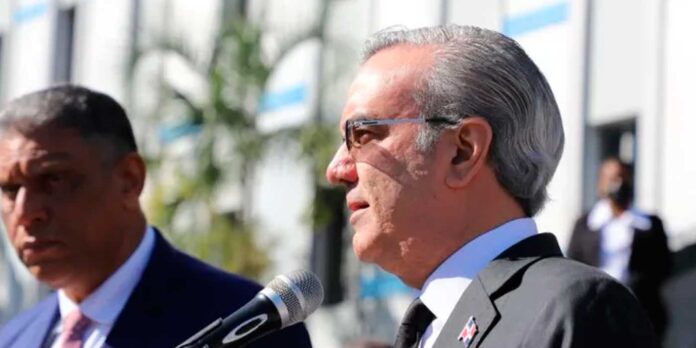 Abinader-suspende-actividades-y-convoca-reunión-de-emergencia-por-crisis-en-Ucrania Presidente Abinader convoca reunión de emergencia por crisis en Ucrania