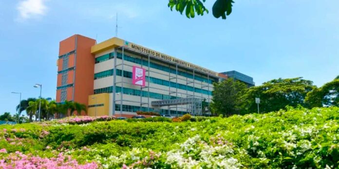 Medio-Ambiente-interpone-denuncia-contra-ciudadano-por-extracción-de-arena Medio Ambiente interpone denuncia contra ciudadano por extracción de arena