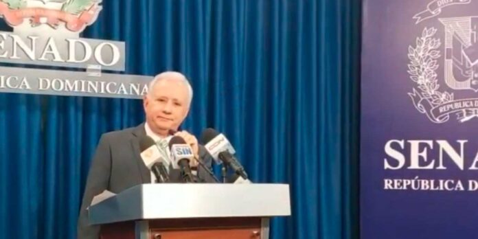 Senador-Antonio-Taveras-recogerá-un-millón-de-firmas-para-impulsar-Ley-de-Extinción-de-Dominio Senador Antonio Taveras recogerá un millón de firmas para impulsar Ley de Extinción de Dominio