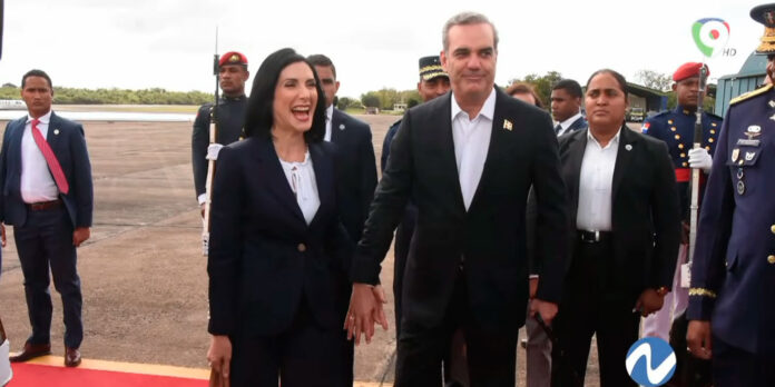 Foto-cronica Foto-Crónica: Del descanso de Abinader por aniversario con Raquel al caso Medusa | Nuria