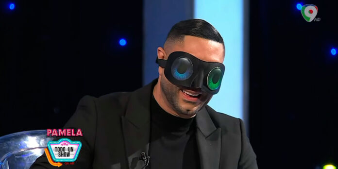 Marcos-Yaroide-mete-el-deio-ahí-en-Pamela-Todo-un-Show Marcos Yaroide participa en juego en Pamela Todo un Show