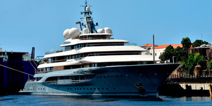 Ministerio-Público-allana-yate-de-lujo-Flying-Fox Ministerio Público allana yate de lujo Flying Fox