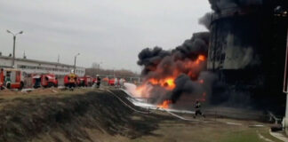 Rusia acusa a Ucrania de atacar un deposito de combustible en su territorio