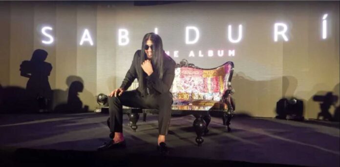 el-alfa farándula / Color Visión