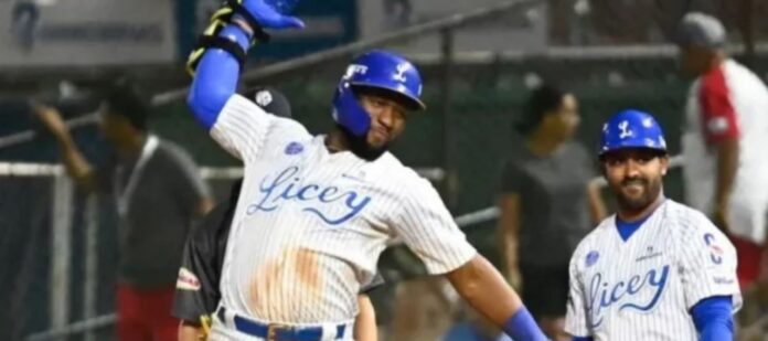 Licey-provoca-otro-cuádruple-empate-en-el-round robin-tras-ganarle-a-las-Estrellas Licey provoca otro cuádruple empate en el “round robin” tras ganarle a las Estrellas