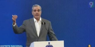 abinader confía en lograr acuerdos sobre el código de trabajo en un mes