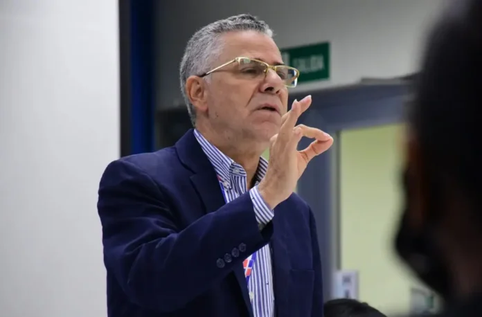 Alcalde-Manuel-Jimenez-suspende-1-1