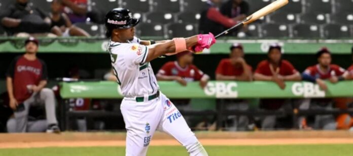 Barrero decide victoria de las Estrellas en 10 entradas ante los Gigantes Barrero decide victoria de las Estrellas en 10 entradas ante los Gigantes