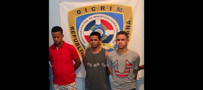 Condenan a 3 años de prisión a clonadores de las tarjetas Condenan a 3 años de prisión a clonadores de las tarjetas