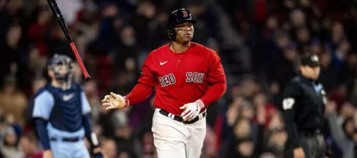 Devers-y-Guerrero-Jr-conectan-HR-en-barrida-de-Boston Devers y Guerrero Jr conectan HR en barrida de Boston