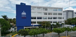 día de la restauración de la república no es laborable