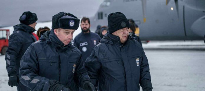 Gabriel-Boric-pide-defender-la-Antártida,-que-guarda-tres-cuartas-partes-del-agua-dulce-del-mundo Gabriel-Boric-pide-defender-la-Antártida,-que-guarda-tres-cuartas-partes-del-agua-dulce-del-mundo