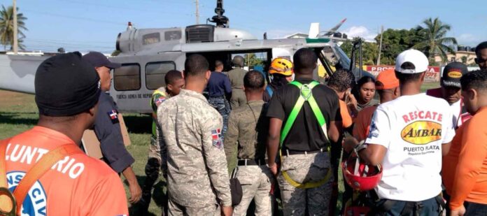Guardaparques-del-Monumento-Natural-Loma-Isabel-de-Torres-rescatan-a-tres-personas-desaparecidas Guardaparques-del-Monumento-Natural-Loma-Isabel-de-Torres-rescatan-a-tres-personas-desaparecidas
