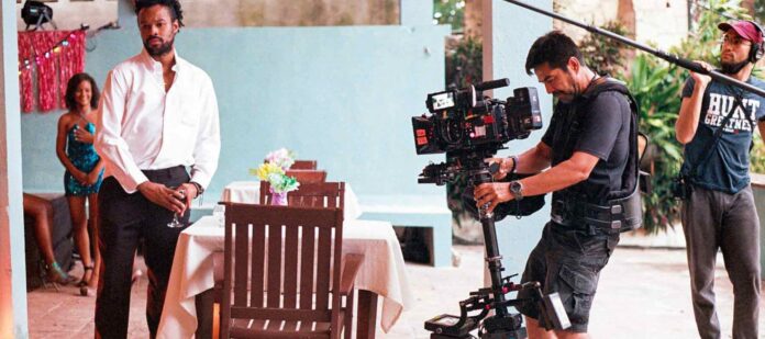 Jean-Cruz-actor-de-La-cocinera-de-Castamar--brilla-en-la-película-Boca-Chica Jean-Cruz-actor-de-La-cocinera-de-Castamar--brilla-en-la-película-Boca-Chica