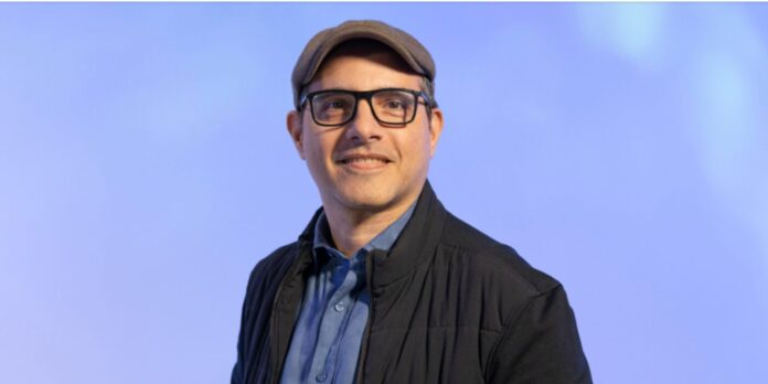 joan prats presenta “crónicas de una vida sin filtros”