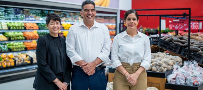 jumbo inaugura su nueva tienda en plaza patio embajada, ave. república de colombia para continuar ofreciendo variedad, calidad y los mejores precios jumbo inaugura su nueva tienda en plaza patio embajada, ave. república de colombia para continuar ofreciendo variedad, calidad y los mejores precios