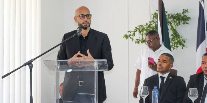 junior peralta presentó las memorias de su primer año en su tercera gestión en nagua