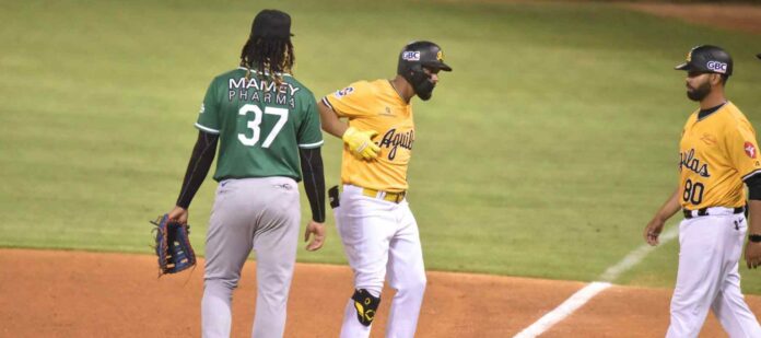 Las-Estrellas-le-echan-una-pala-de-tierra-a-las-Águilas-al-vencerlas-3-1 Las-Estrellas-le-echan-una-pala-de-tierra-a-las-Águilas-al-vencerlas-3-1