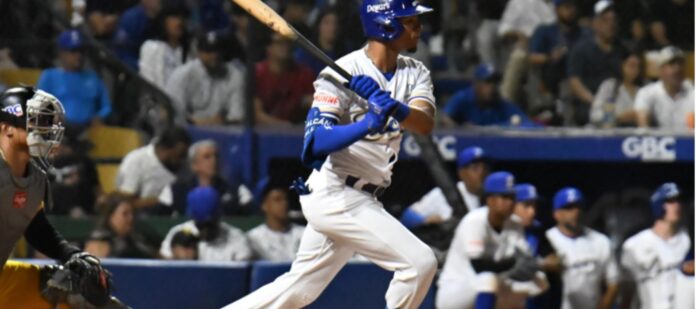Licey blanquea a las Águilas Licey blanquea a las Águilas