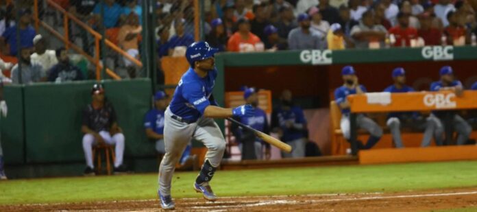 Licey remonta y vence a Toros en La Romana Licey remonta y vence a Toros en La Romana
