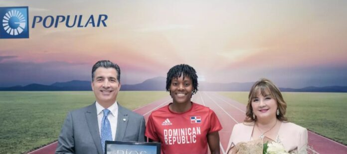 Marileidy Paulino comparte mensajes de superación