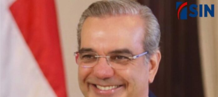 Presidente Abinader felicita a Los Leones por su corona número diecisiete Presidente Abinader felicita a Los Leones por su corona número diecisiete