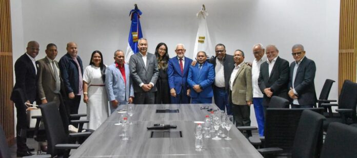 roberto angel salcedo juramenta al nuevo presidente de la cnepr roberto angel salcedo juramenta al nuevo presidente de la cnepr