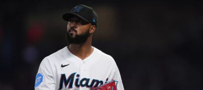 Sandy-Alcántara-a-la-lista-de-lesionados Sandy Alcántara a la lista de lesionados